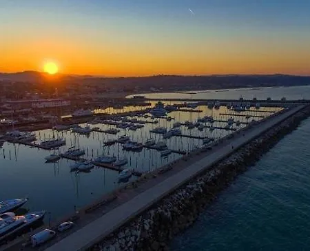 Gaia House-beach-center-free Parking! * Fano